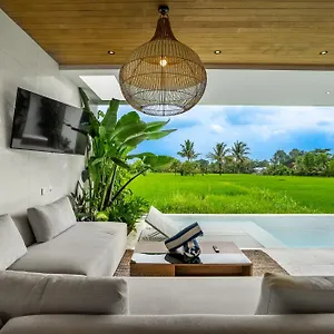 Flow Ii Villa Ubud